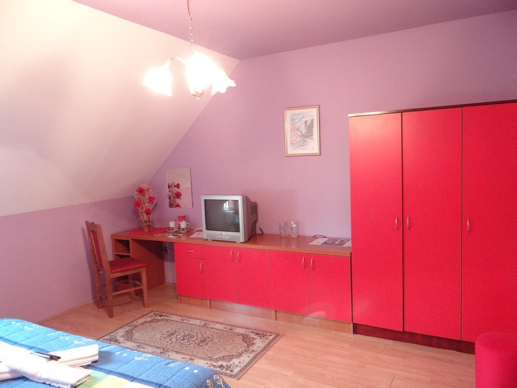 Naša Tvrđava Guest Accommodation Novi Sad Esterno foto