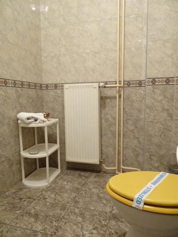 Naša Tvrđava Guest Accommodation Novi Sad Esterno foto