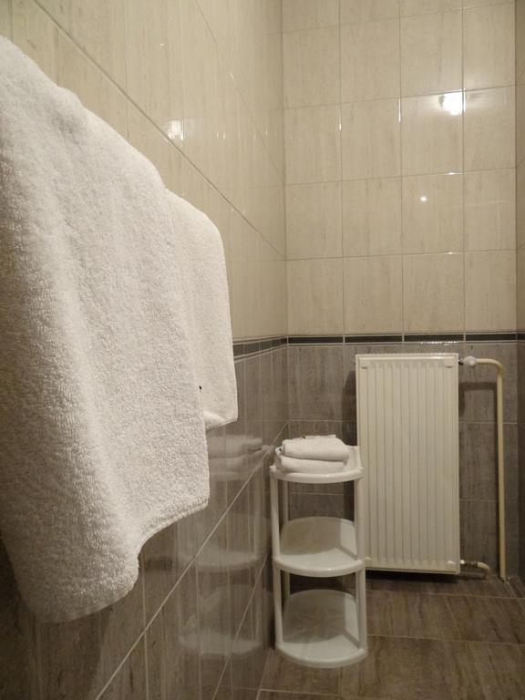 Naša Tvrđava Guest Accommodation Novi Sad Esterno foto